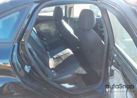 2014 Ford Focus Se z USA, uszkodzony, nr VIN 1FADP3F27EL141408